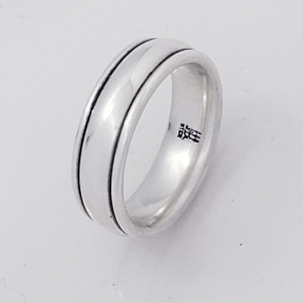 James Avery Simplicity Band